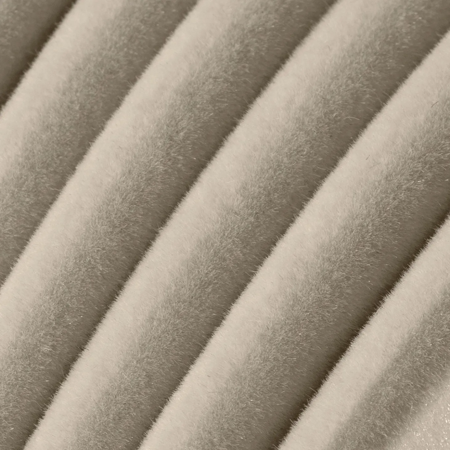 Kleiderbügel - Samt