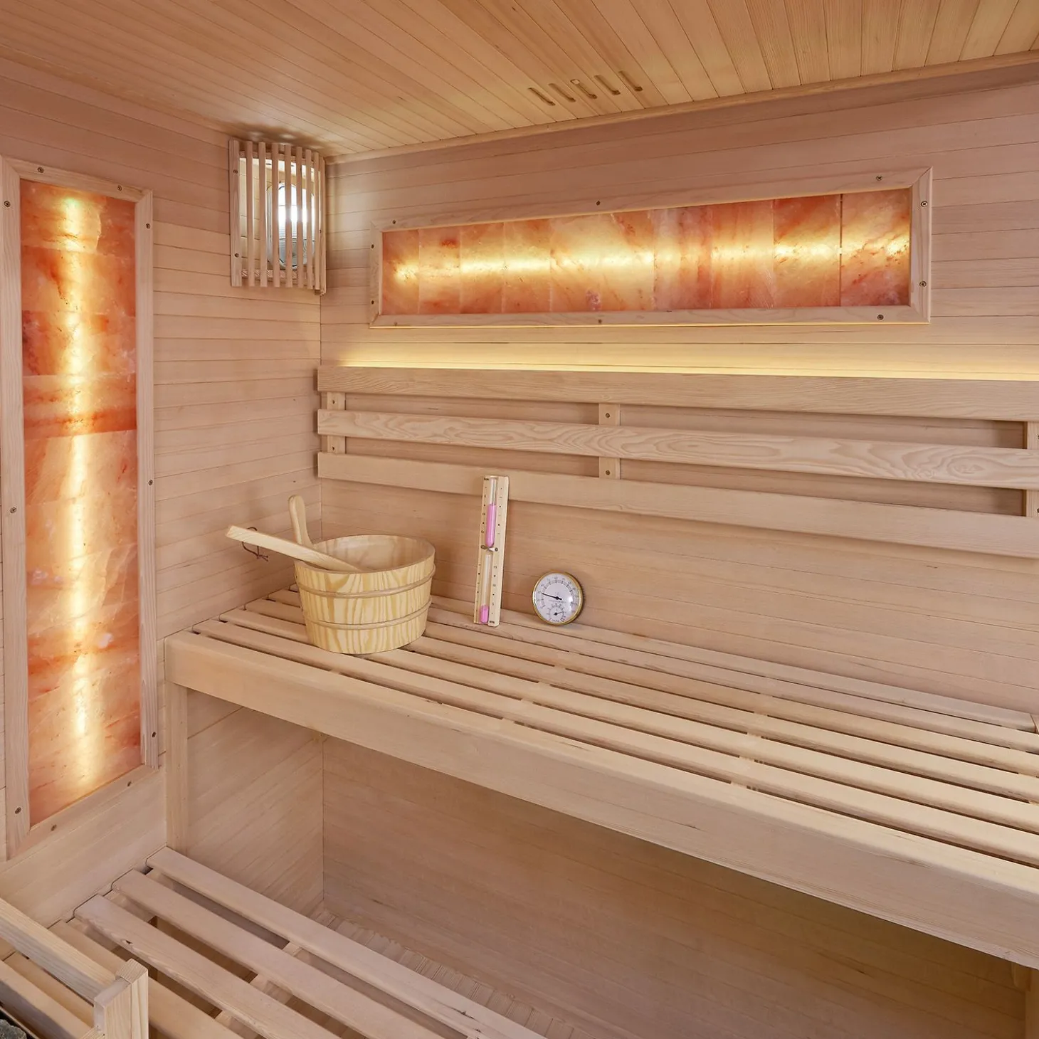 Traditionelle Sauna Vantaa - Schwarz